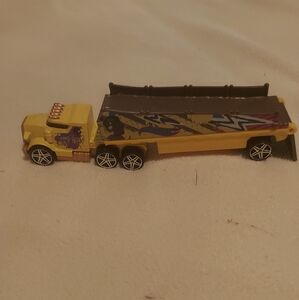 **3 Listings For $20**                          Hot Wheels Yellow Toy Truck